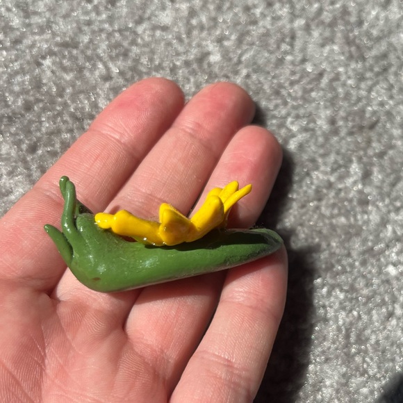 MINI FIGURINE - Picture 2 of 5